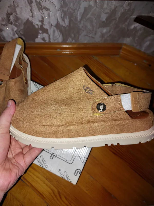 UGG Ayollar uchun oyoq kiyim 2
