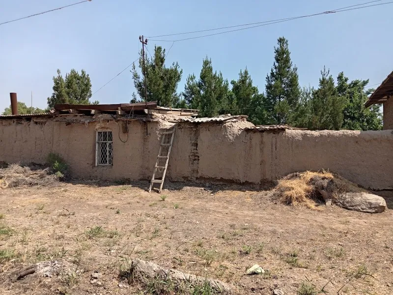 Yer sotiladi srochni bozor yaqin — фото 3