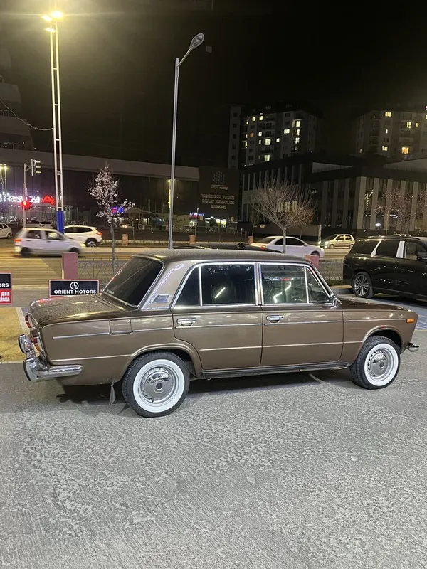VAZ 2103 антиквар 1975 — фото 2