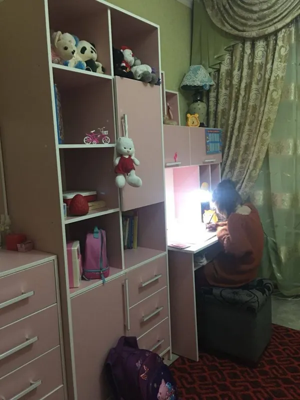 Продам либо обменяю! Спальный гарнитур для девочки — фото 2