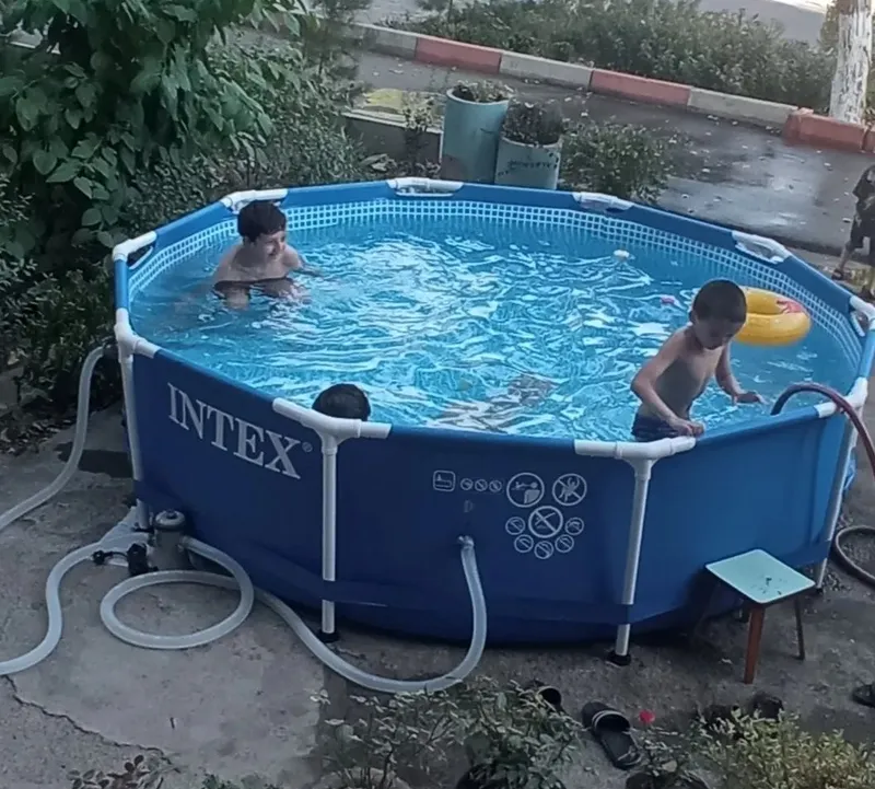 Бассейн каркасный