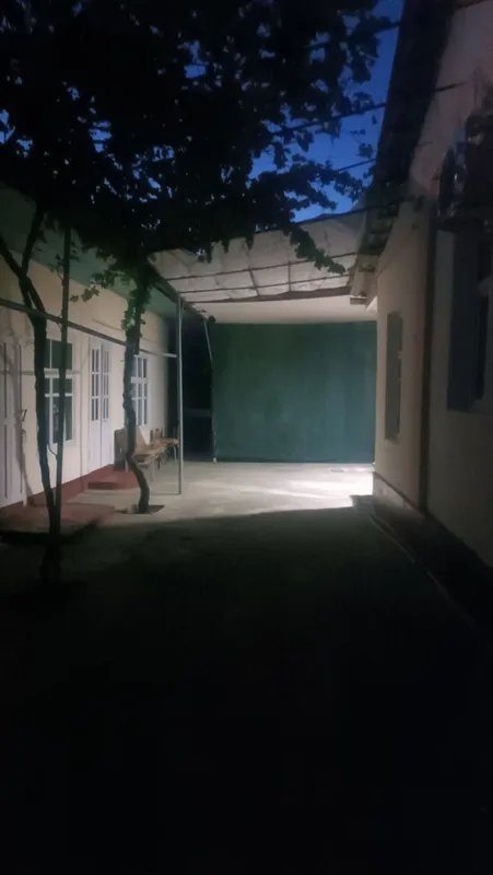 uchaska sotiladi 1 uchaska sotiladi 1