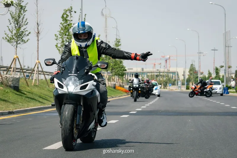 Suzuki GSXR600 K6 5 Suzuki GSXR600 K6 5