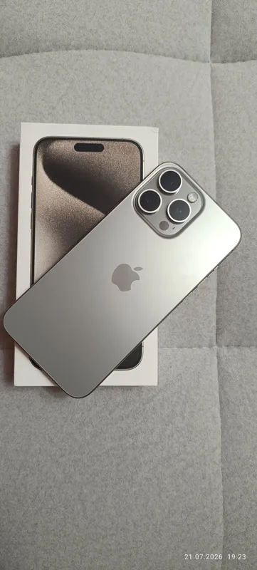 продам iPhone 15 Pro Max 256 GB Natural Titanium 1