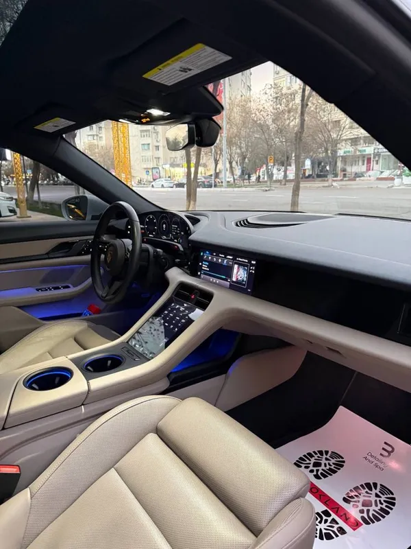 Продается свой Porsche Taycan — фото 4