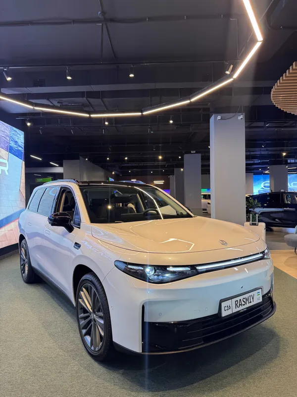 Leapmotor C16 EV 580 | Rasmiy kafolat — фото 1