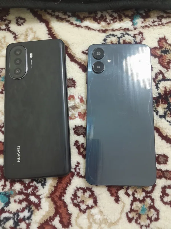 SAMSUNG HUAWEI. SAMSUNG HUAWEI.