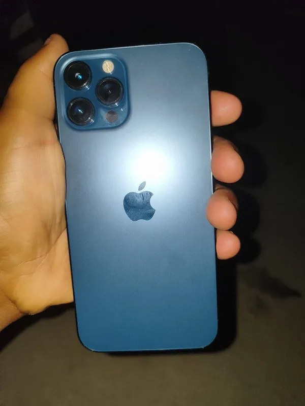 iPhone 12 pro max 3
