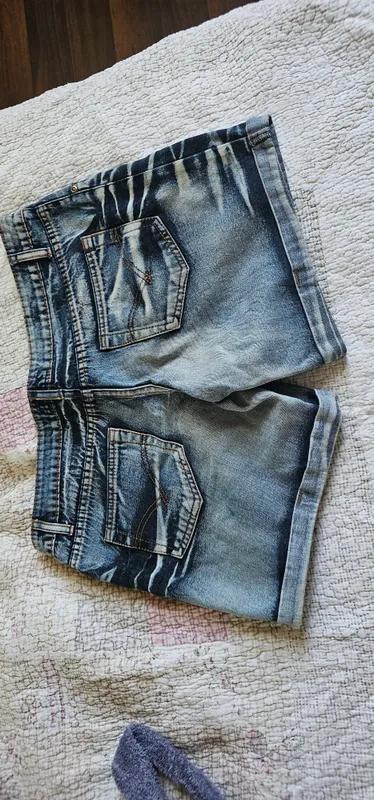 shorti 1 shorti 1
