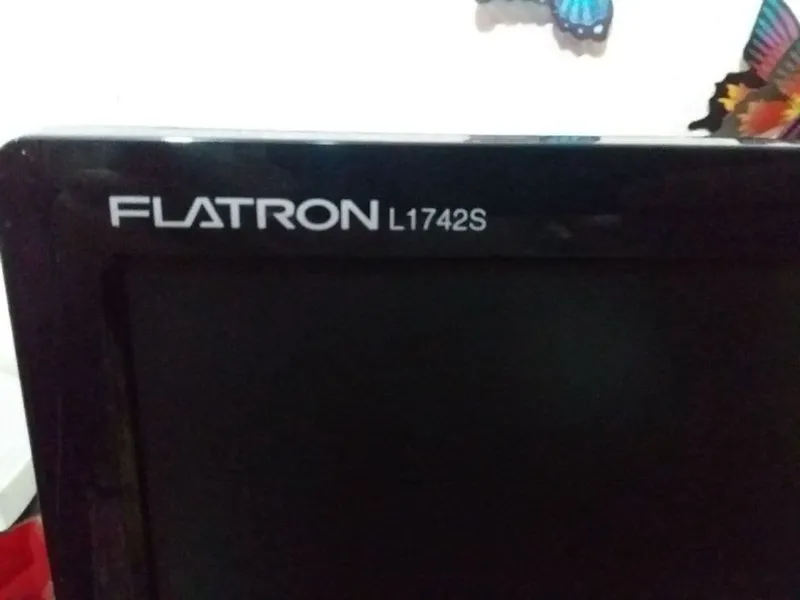 Продаю монитор LG Flatron диагональ 17 — фото 3