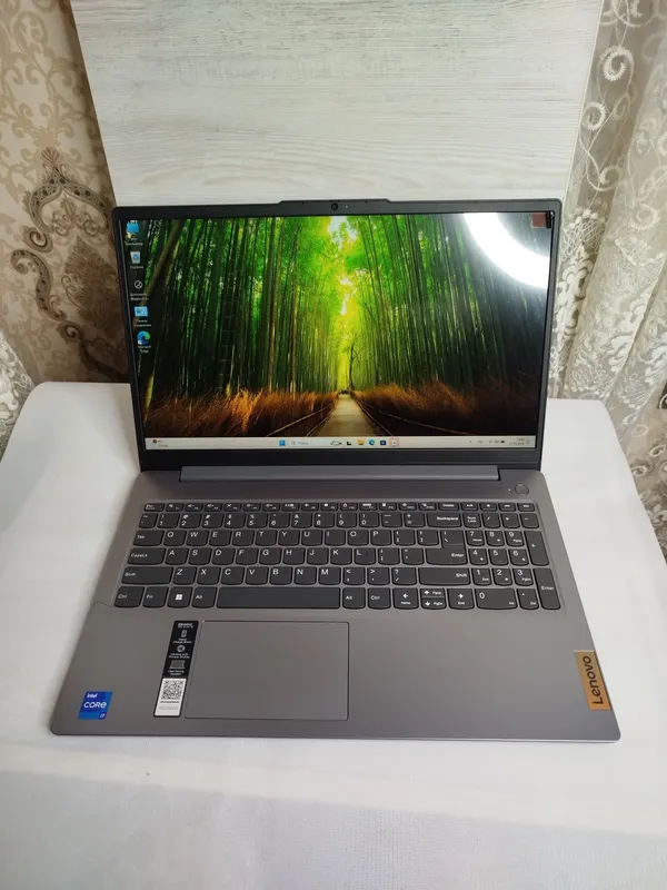 Мощный ноутбук Lenovo Slim 15IRH8 Intel Core i7 13620H DDR5 16Gb SSD