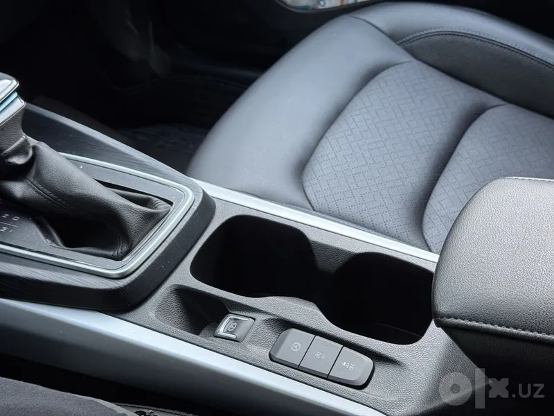 Chevrolet Monza 1.3 Turbo Mild Hybrid (48V) — 2023-yil (1 egasi) 8 Chevrolet Monza 1.3 Turbo Mild Hybrid (48V) — 2023-yil (1 egasi) 8