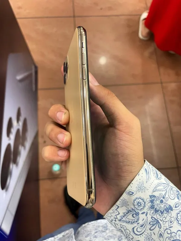 iPhone 11 Pro Max 256 ГБ, идеальное состояние 2 iPhone 11 Pro Max 256 ГБ, идеальное состояние 2