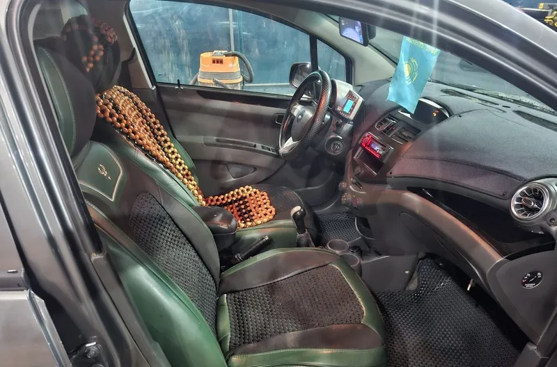 Продаеться своё авто спарк 5 Продаеться своё авто спарк 5