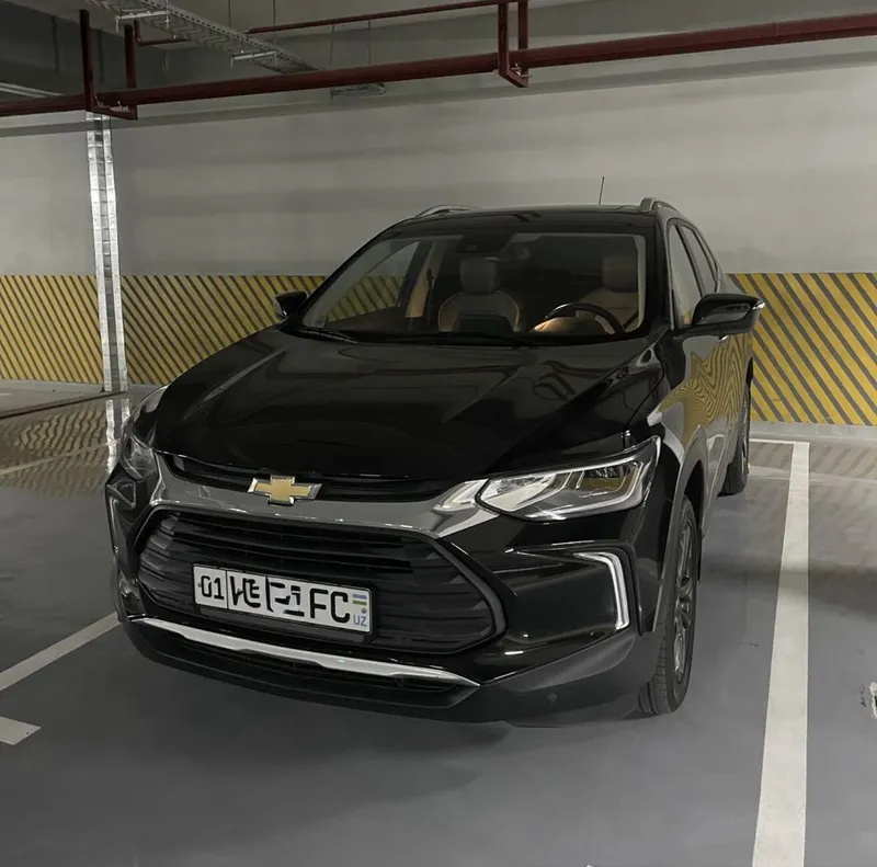 Tracker Premier | прокат | автопрокат | аренда авто | rent car