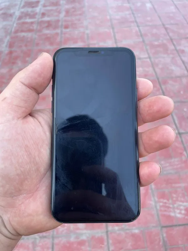 Iphone 11 pro yaxshi holatda