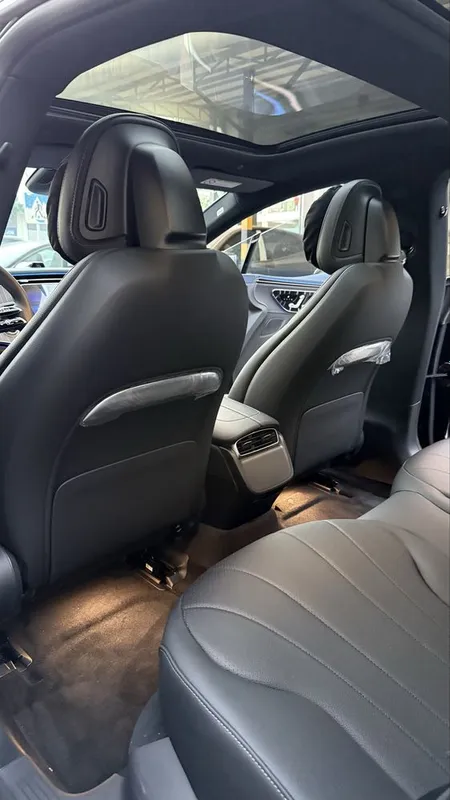 EQE 500 4Matic Mercedes Benz электромобиль в наличии сотувда тайёр 8
