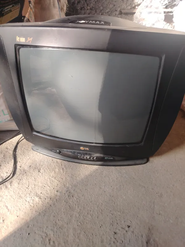 LG tv sotiladi
