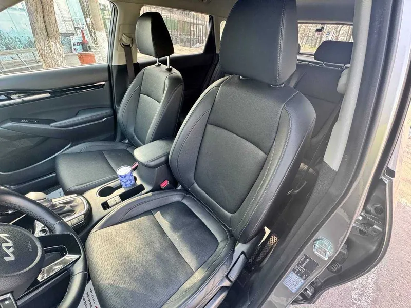 KIA Seltos 2023 | 34 000 | Официальная гарантия еще есть — фото 4