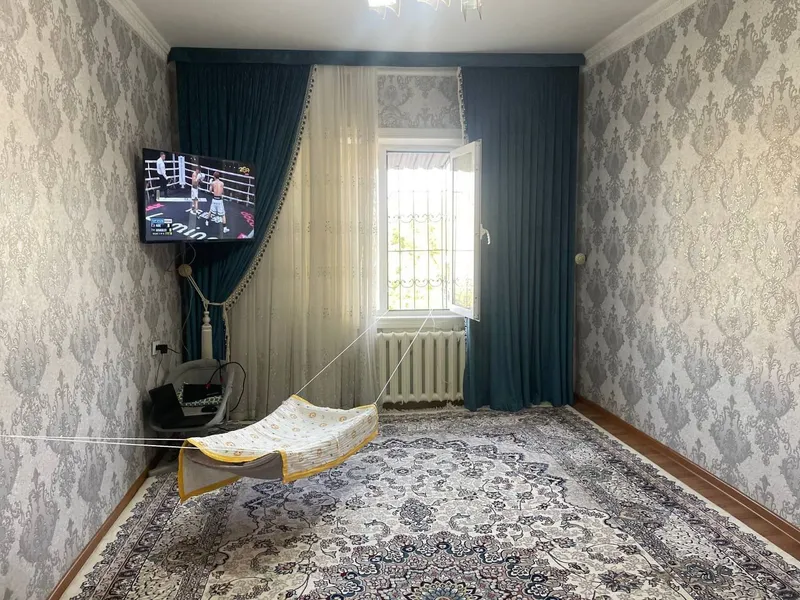 Massiv quyliq-5 1 xonali uy sotiladi. 38m² 1