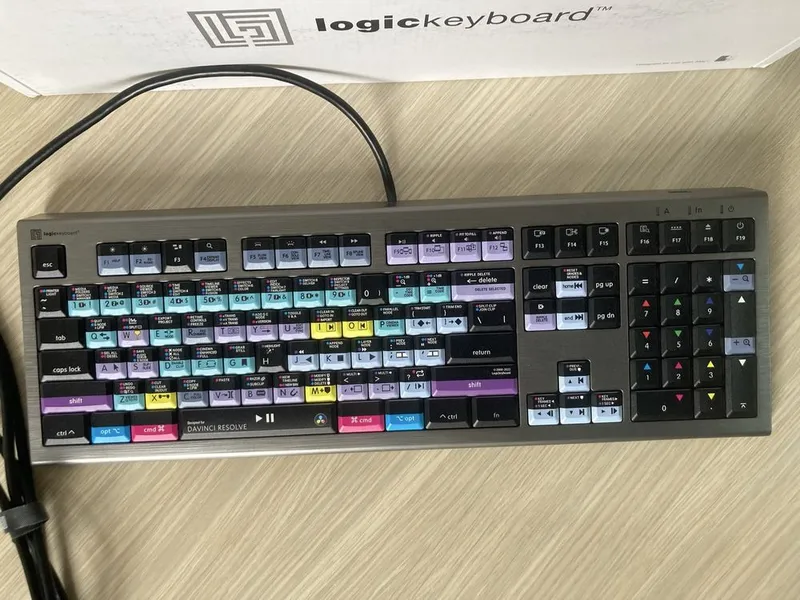 Logickeyboard ASTRA2 Backlit Keyboard for Davinci Resolve - Mac — фото 2