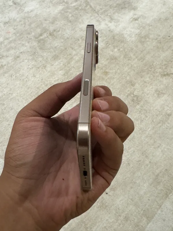 Iphone 16 PRO MAX 256 GB — фото 3