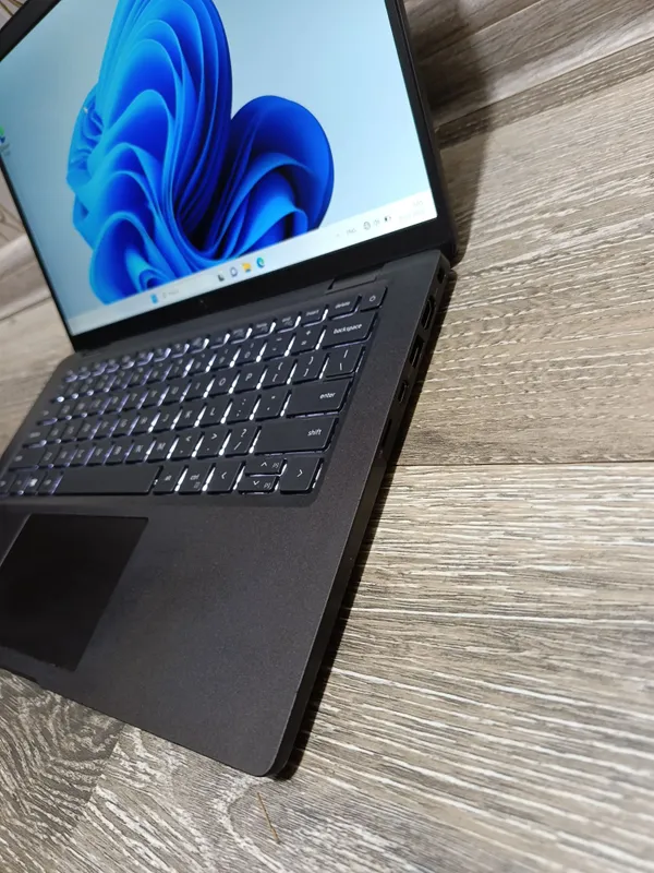 Dell latitude 7420 i5-1145G7 16/256gb xotira 6 Dell latitude 7420 i5-1145G7 16/256gb xotira 6