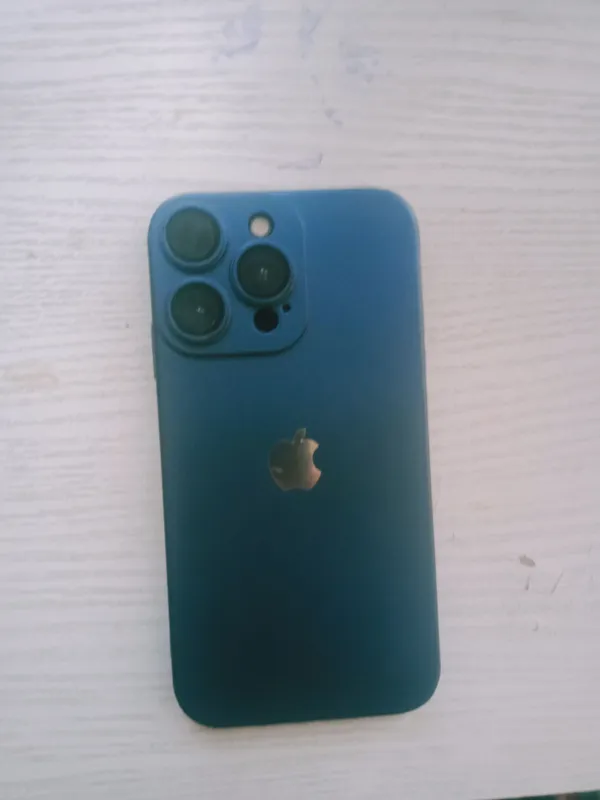 iphone xr в корпусе 13 pro 1