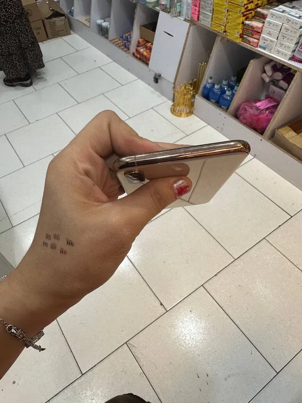 Iphone 1 Iphone 1