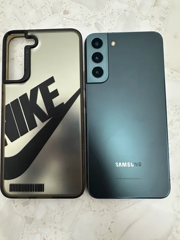 Samsung Galaxy S22 Plus + 5 Samsung Galaxy S22 Plus + 5