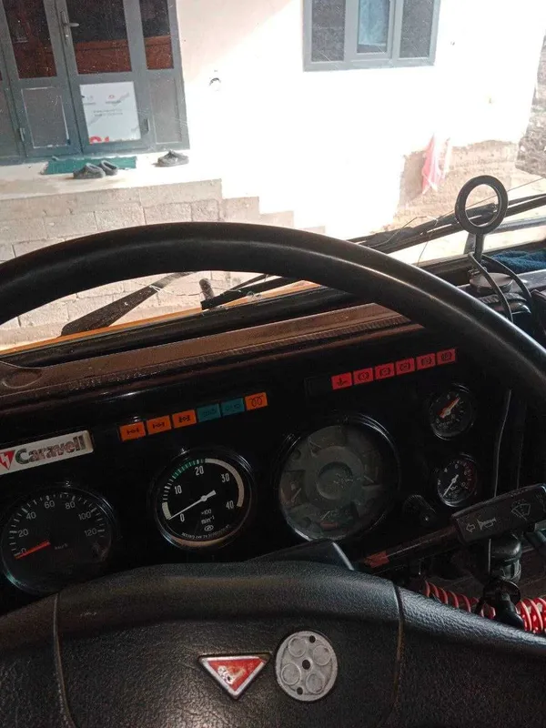 Yevro 2 kamaz sotiladi yili 1985 yil mos 13 tonnali kraska tozza 3 Yevro 2 kamaz sotiladi yili 1985 yil mos 13 tonnali kraska tozza 3