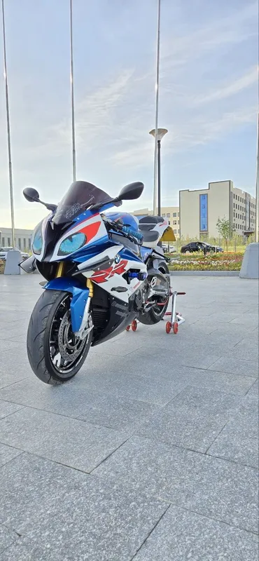 Сотилади BMW s 1000 rr 2017 йил — фото 6