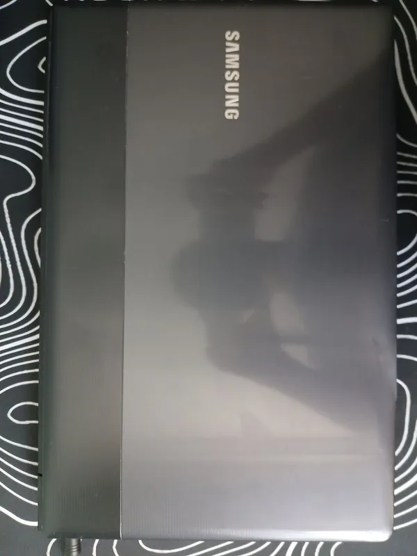Ноутбук SAMSUNG 300E4C 2012г. — фото 3