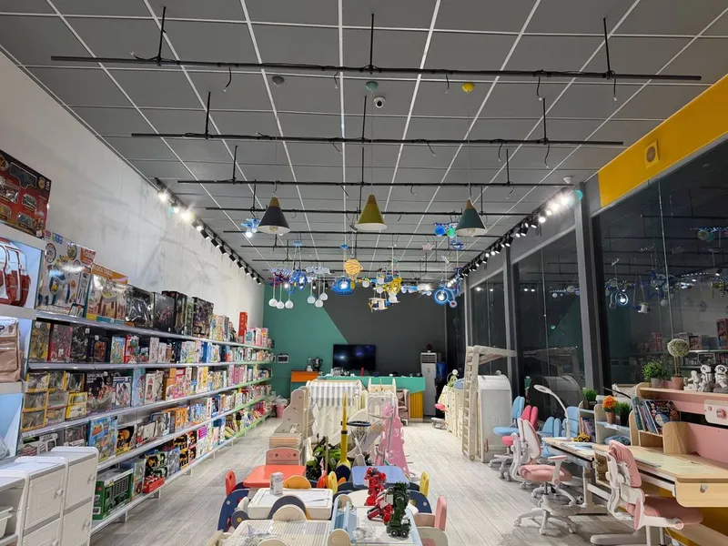 Срочно Аренда Идельно под Showroom бутик Место с высокой проходимостью 2 Срочно Аренда Идельно под Showroom бутик Место с высокой проходимостью 2