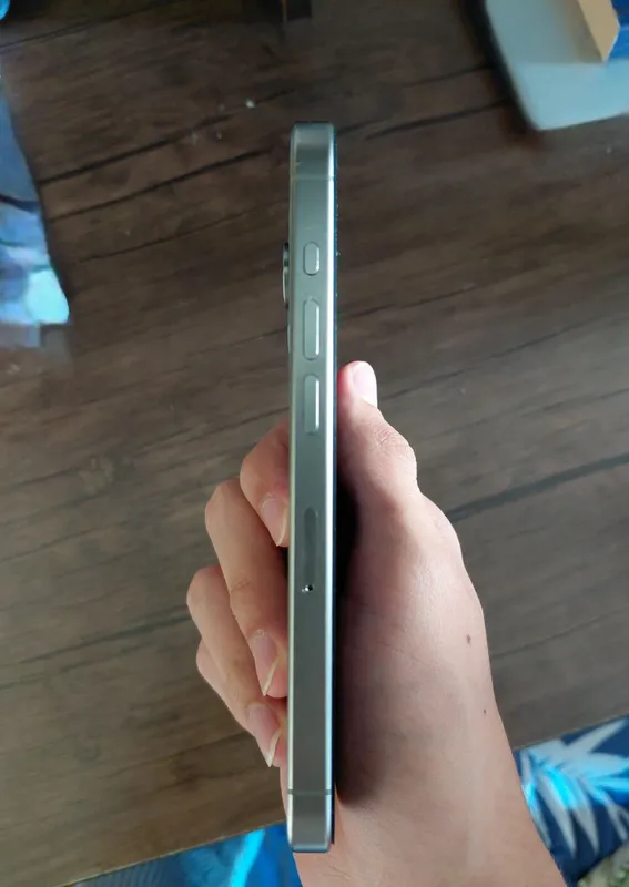 iPhone 15 Pro 2 iPhone 15 Pro 2