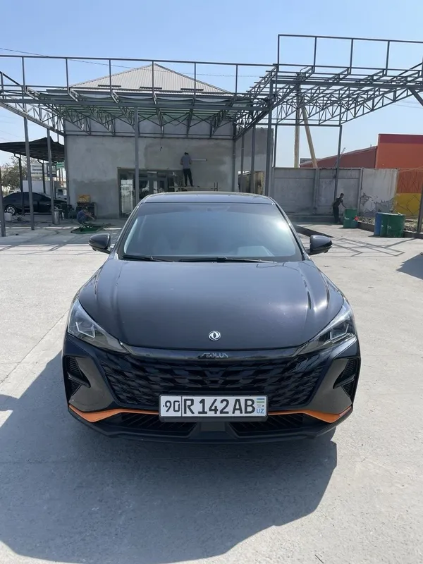 Dongfeng Aelous Shine