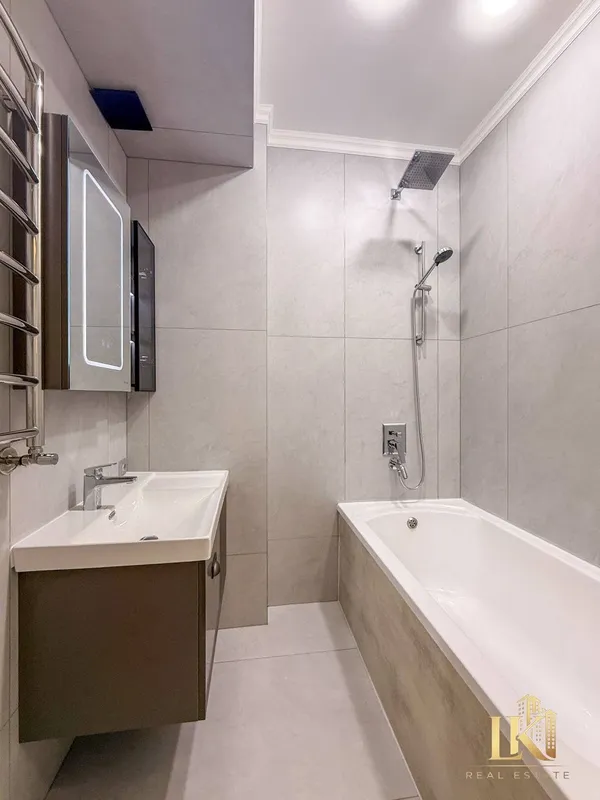 Nukus Avenue JKda (Yakkasaroy tumani) 4 xonali kvartira sotiladi 9