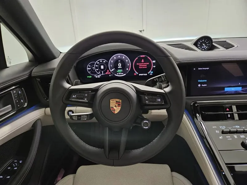 Porsche Panamera 4 E Hybrid new metalic 5 Porsche Panamera 4 E Hybrid new metalic 5