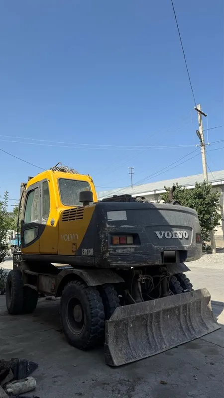Volvo 130 Sotiladi 2