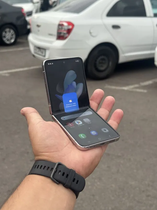 Z-flip 4 8/256Gb