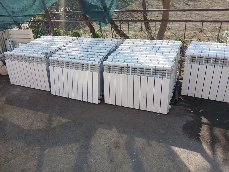 Radiator sotiladi qancha kerak bolsa bor Qovurg'asi 45000 — фото 1