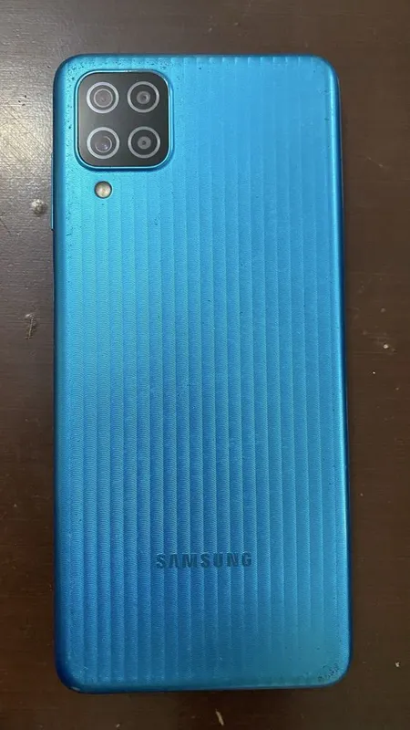 Samsung Galaxy M12 1