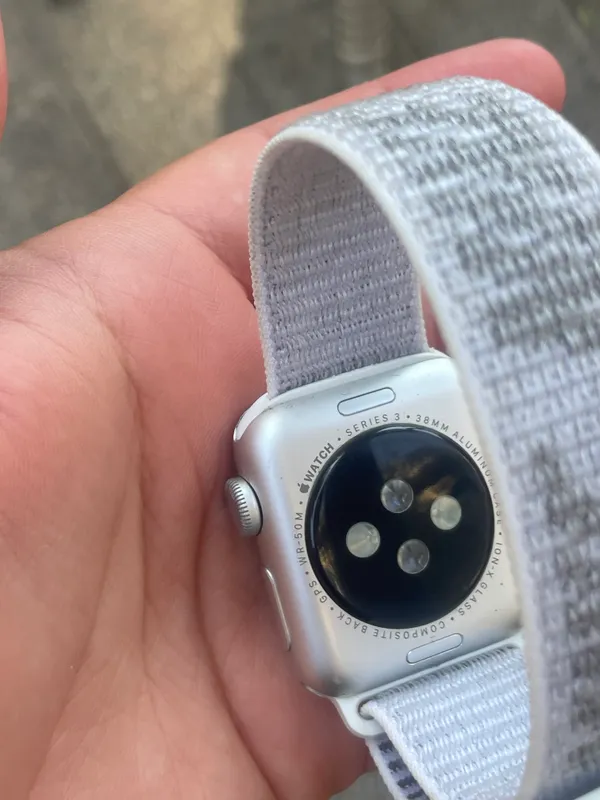 Apple watch 3 38mm 2 Apple watch 3 38mm 2