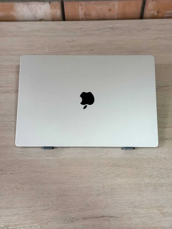 Macbook pro M4 pro (16inch) Silver — фото 3