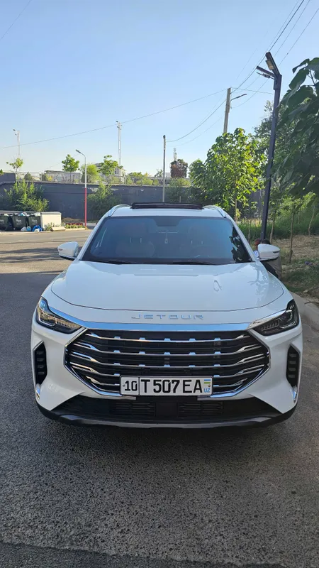 Jetour X70 Plus 2023-yil. 9000km, 1 qo'l 3