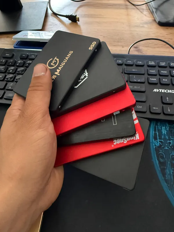 Есть SSD, M.2 и оперативная память 2 Есть SSD, M.2 и оперативная память 2