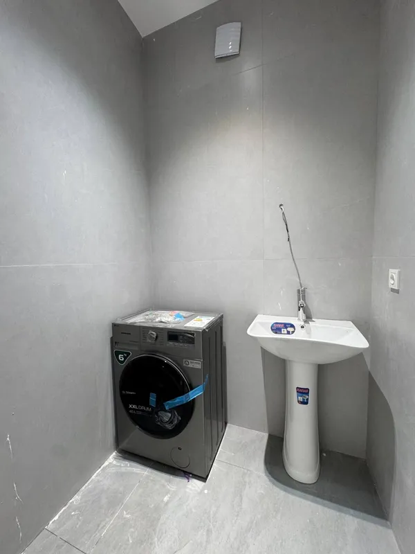 Kox-Ota (Labzak) JKda 2 xonali kvartira sotiladi, 64 m², yevroremont, yangi mebel va texnika bilan 8 Kox-Ota (Labzak) JKda 2 xonali kvartira sotiladi, 64 m², yevroremont, yangi mebel va texnika bilan 8