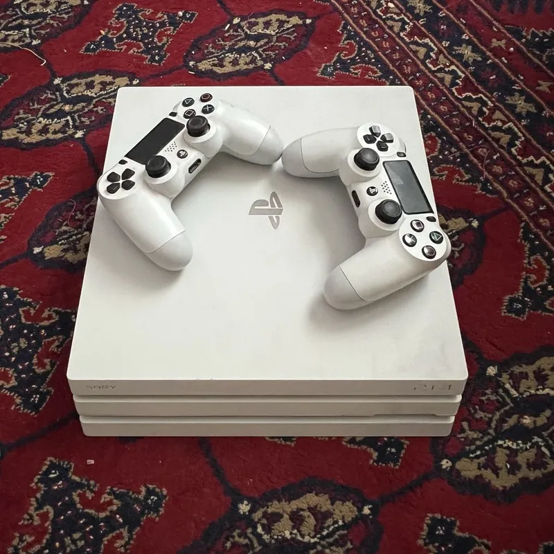 Playstation 4pro 2TB