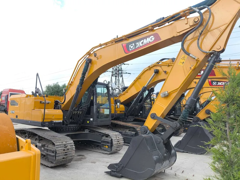 Экскаватор XCMG 215G 1.1m3 (Аппарат Мотор Isuzu) 1