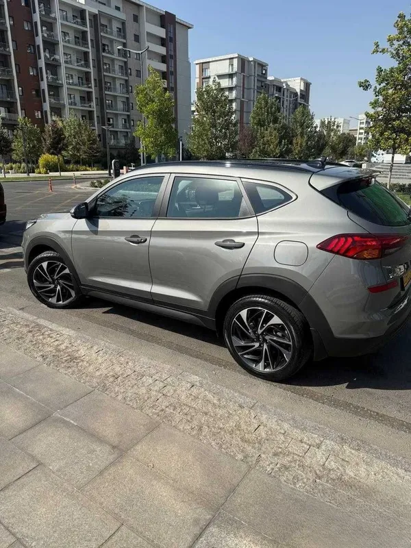 Продается Hyundai Tucson 2020 г.в. (Фулл комплектация) 3 Продается Hyundai Tucson 2020 г.в. (Фулл комплектация) 3